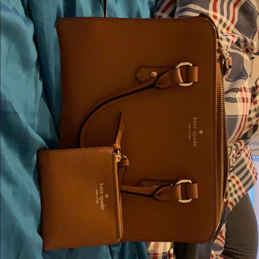 Like new Kate spade purse and small wallet